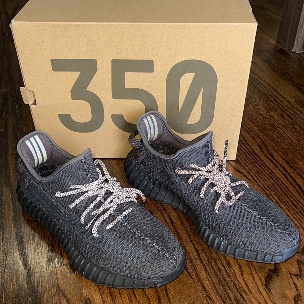 YEEZY BOOST 350 V2 black/black/black